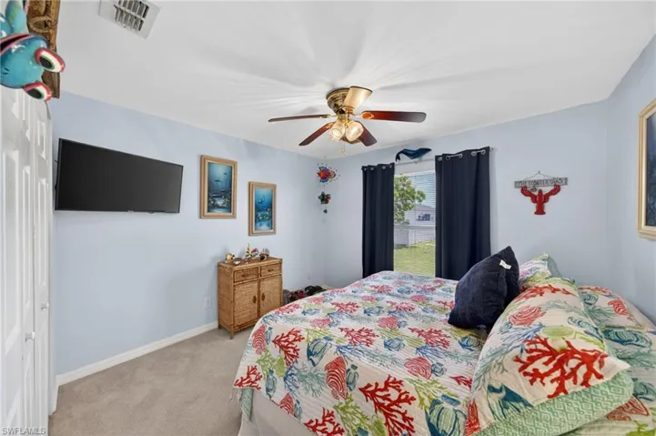 3437 Ne 9th Pl, Cape Coral, Florida 33909
