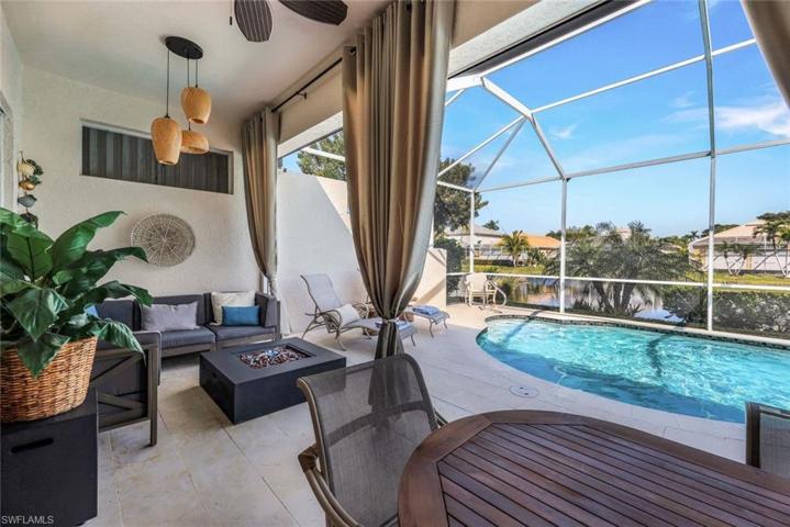 Resort style lanai