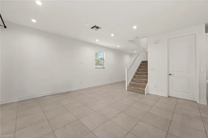 7643  Morgan  WAY, Naples, FL 34119