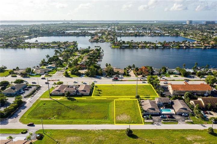 601  Cape Coral W PKY, CAPE CORAL, FL 33914