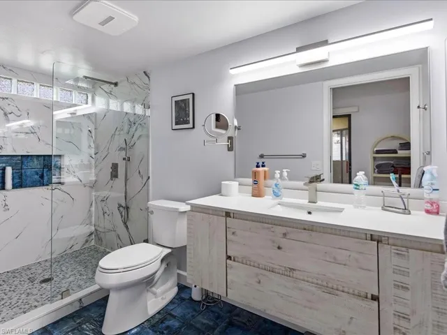 Updated Guest Bathroom