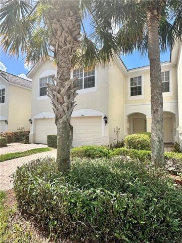 940  Hampton  CIR, Naples, FL 34105