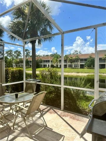 940  Hampton  CIR, Naples, FL 34105