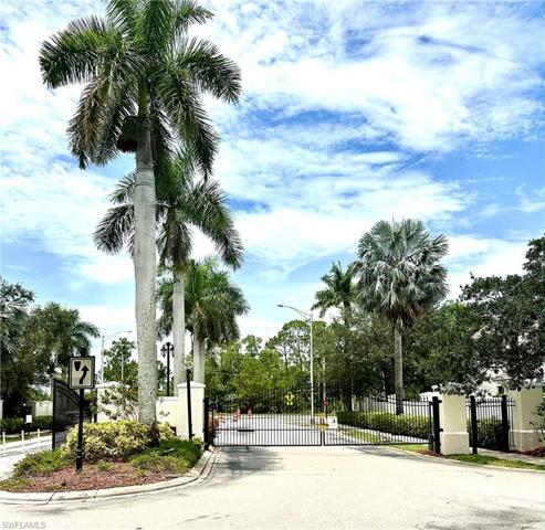 940  Hampton  CIR, Naples, FL 34105