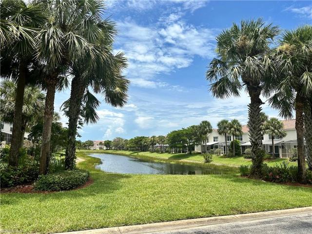 940  Hampton  CIR, Naples, FL 34105