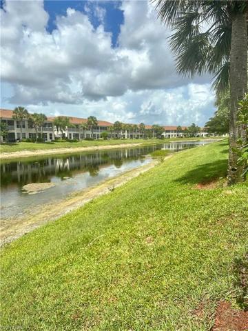 940  Hampton  CIR, Naples, FL 34105
