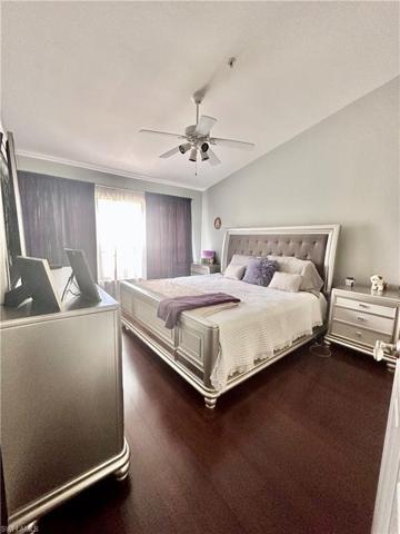 940  Hampton  CIR, Naples, FL 34105