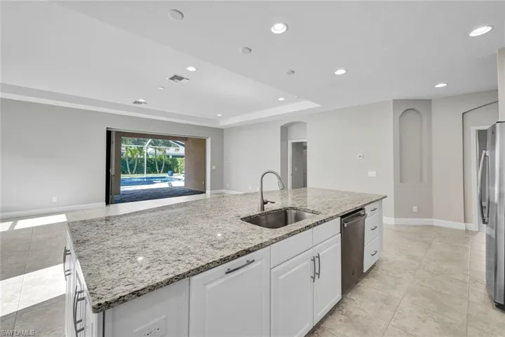 2637  Cayes  CIR, Cape Coral, FL 33991