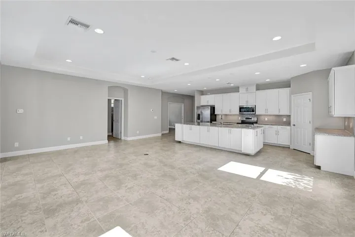 2637  Cayes  CIR, Cape Coral, FL 33991