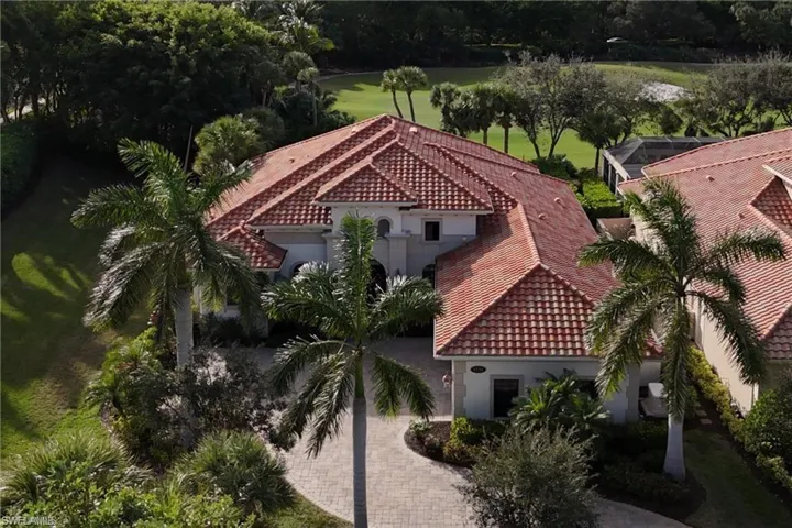 Aerial view of property and surrounding area