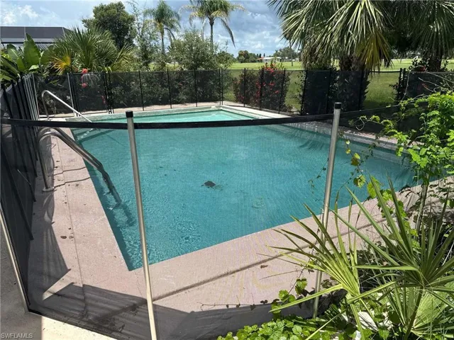 78 Rotonda Cir, Rotonda West, Florida 33947