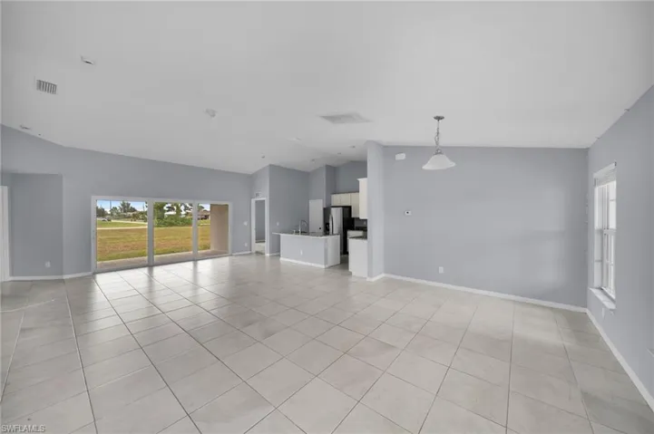 2619 Nw 24th Pl, Cape Coral, Florida 33993