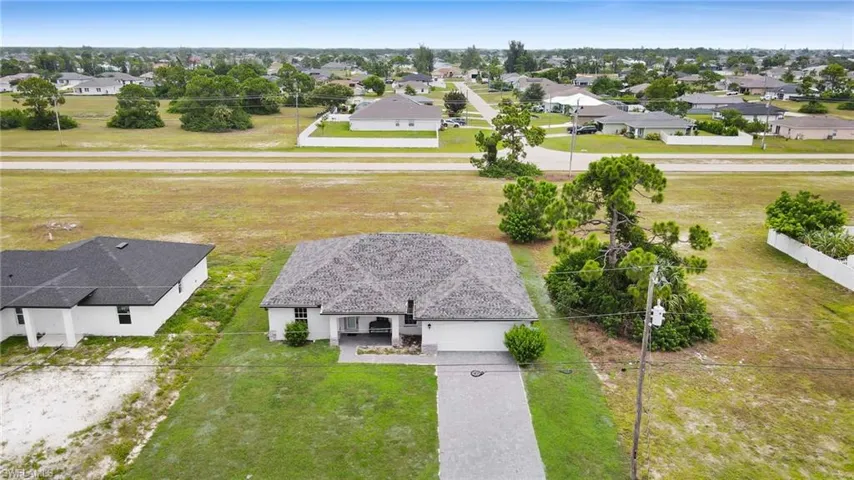 2619 Nw 24th Pl, Cape Coral, Florida 33993