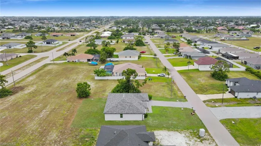 2619 Nw 24th Pl, Cape Coral, Florida 33993