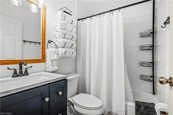 36 5th St, Bonita Springs, Florida 34134