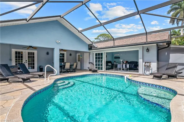 36 5th St, Bonita Springs, Florida 34134