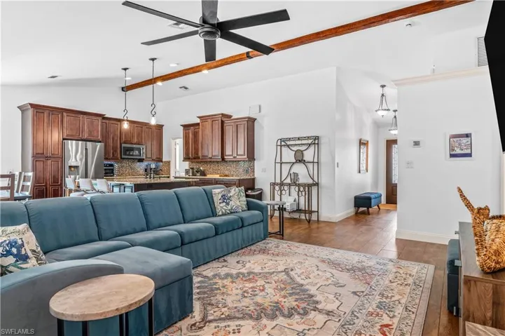 36 5th St, Bonita Springs, Florida 34134