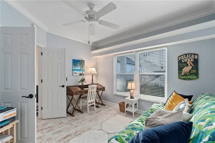 2110  Cay Lagoon  DR, Naples, FL 34109