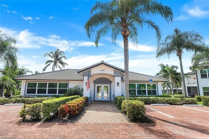 2110  Cay Lagoon  DR, Naples, FL 34109