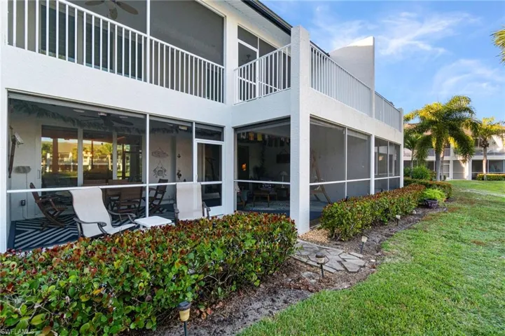 2110  Cay Lagoon  DR, Naples, FL 34109