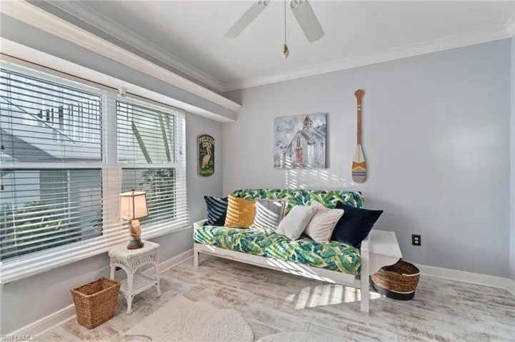 2110  Cay Lagoon  DR, Naples, FL 34109