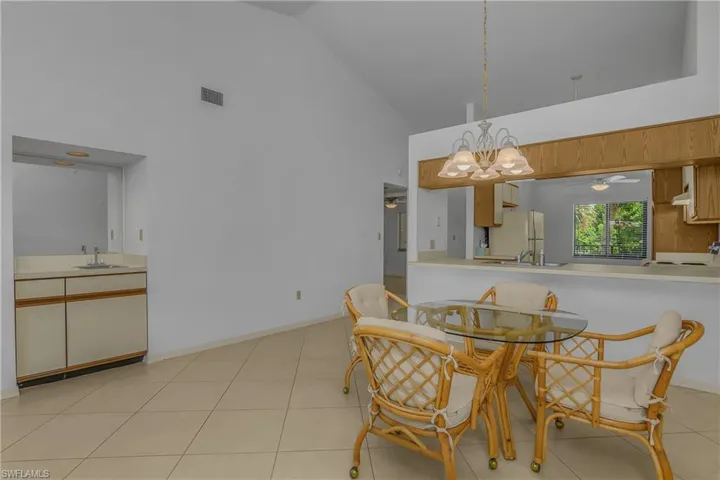 460 Fox Haven Dr 1302, Naples, Florida 34104