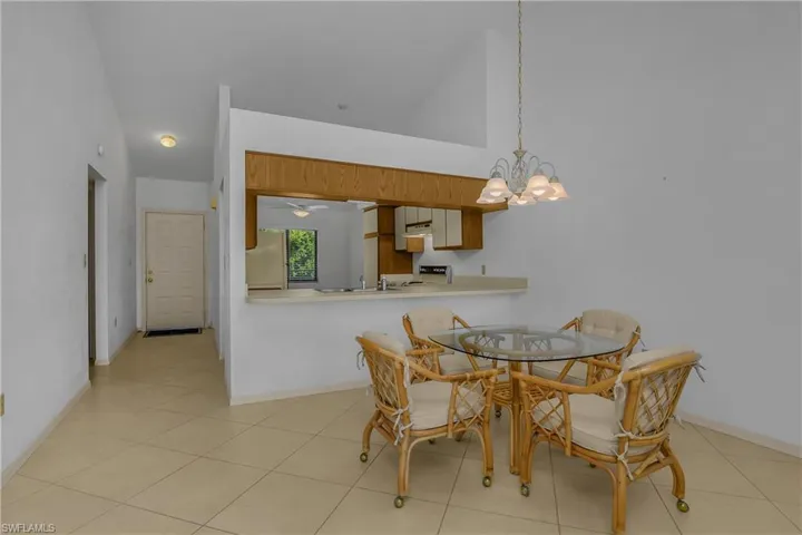 460 Fox Haven Dr 1302, Naples, Florida 34104
