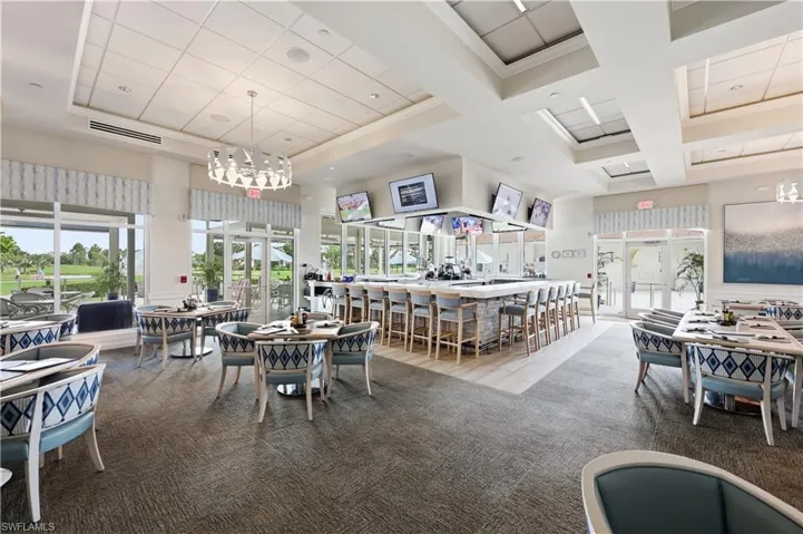 460 Fox Haven Dr 1302, Naples, Florida 34104