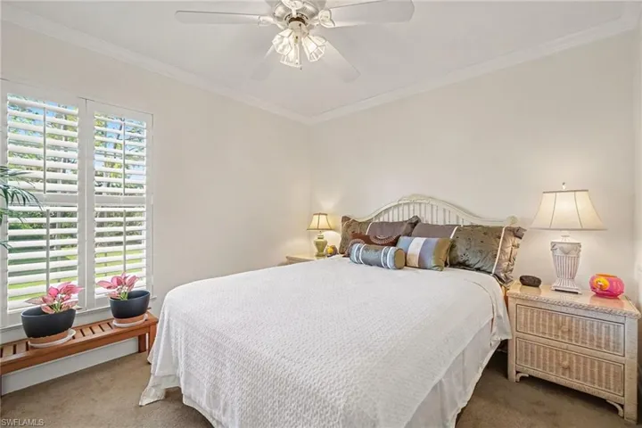 Guest Bedroom, Bright and cheery!