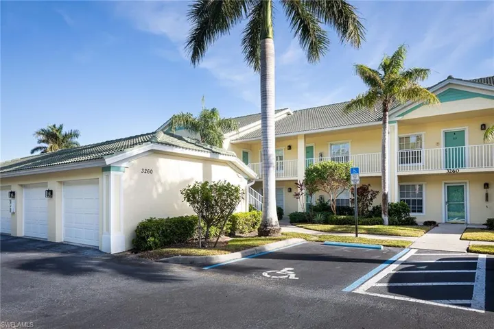3260  Douglas  DR, Naples, FL 34105