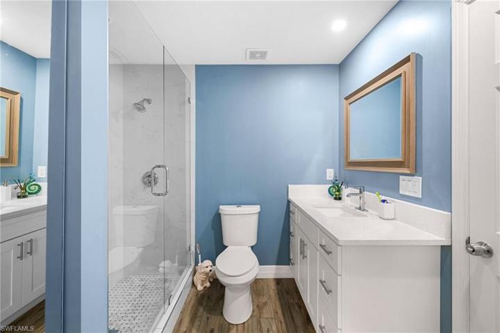 2155-2157  Jeffcott  ST, Fort Myers, FL 33901