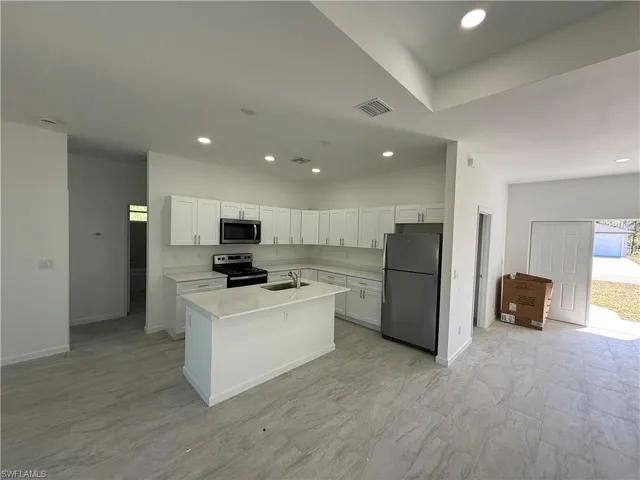 1115 Cove St E, Lehigh Acres, Florida 33974