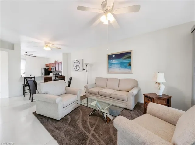 8065 Tiger Cv 1604, Naples, Florida 34113