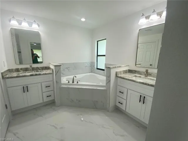4213  3rd W ST, Lehigh Acres, FL 33971