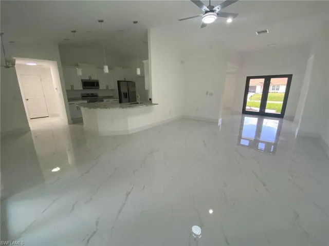 4213  3rd W ST, Lehigh Acres, FL 33971