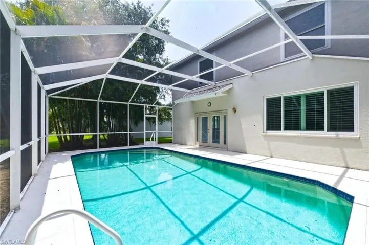 11528 Woodmount Ln, Estero, Florida 33928