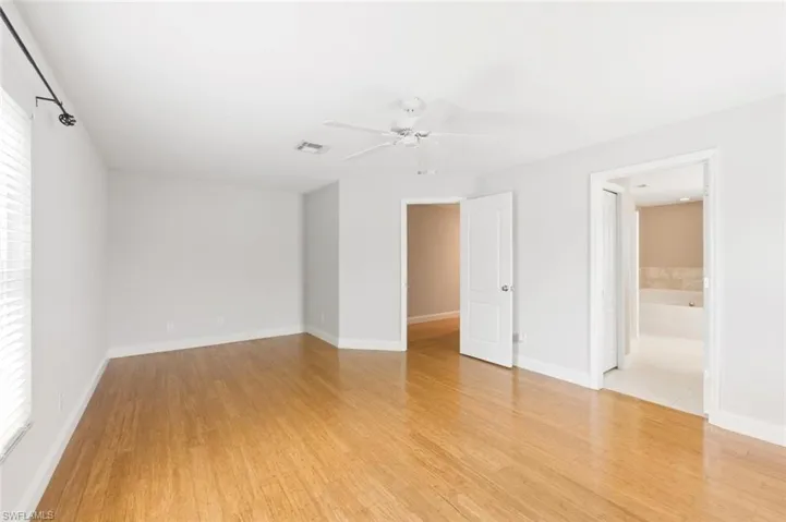 11528 Woodmount Ln, Estero, Florida 33928