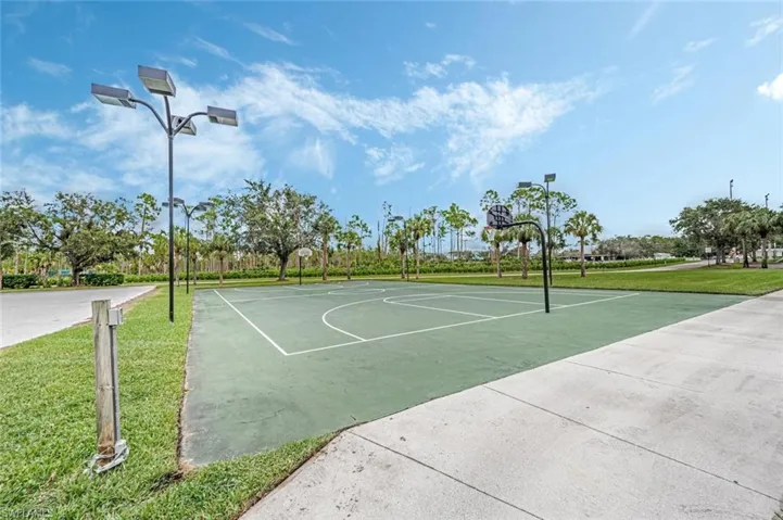 11528 Woodmount Ln, Estero, Florida 33928