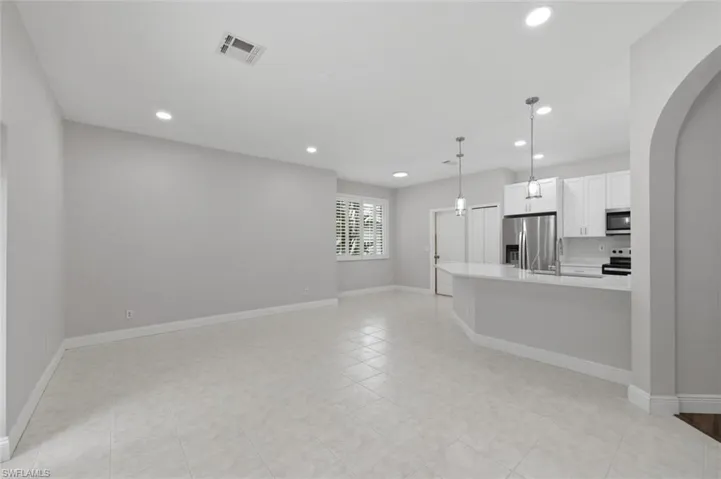 11528 Woodmount Ln, Estero, Florida 33928