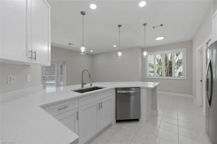 11528 Woodmount Ln, Estero, Florida 33928