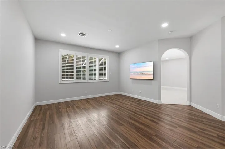 11528 Woodmount Ln, Estero, Florida 33928