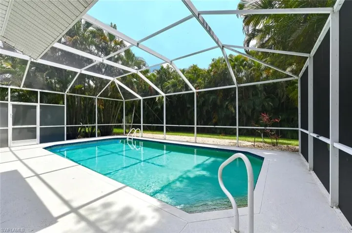11528 Woodmount Ln, Estero, Florida 33928