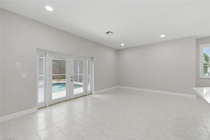 11528 Woodmount Ln, Estero, Florida 33928
