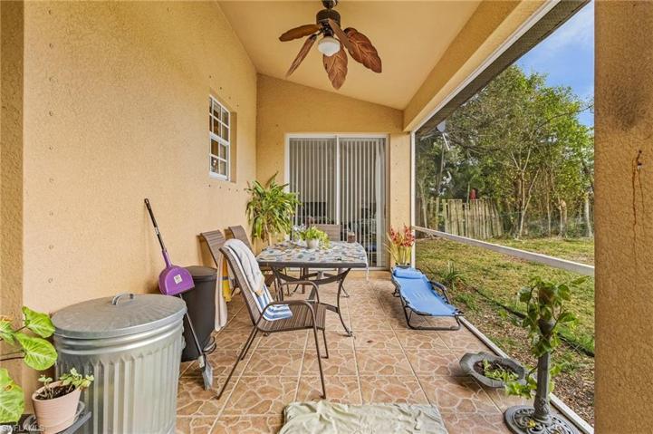 1628 NE 2nd TER, CAPE CORAL FL 33909