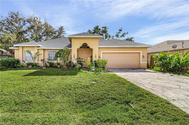 1628 NE 2nd TER, CAPE CORAL FL 33909