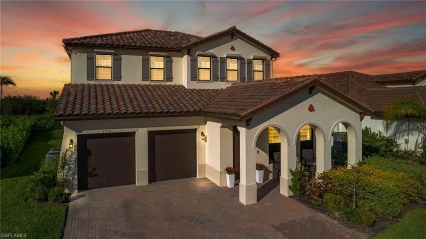 SUNSET FRONT OF HOME