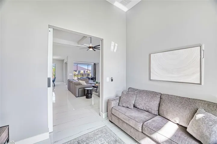 1926 Sw 15th Ave, Cape Coral, Florida 33991