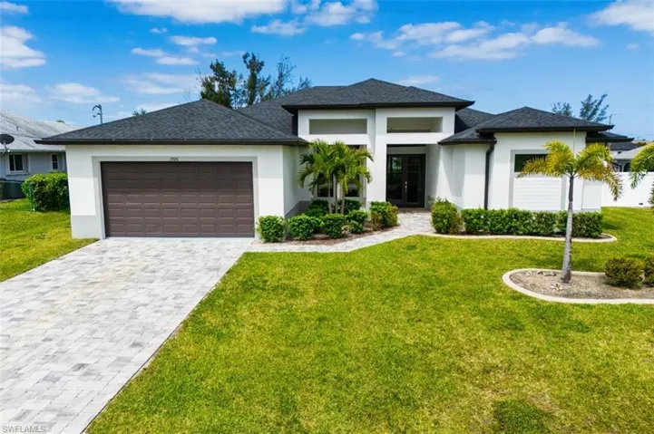 1926 Sw 15th Ave, Cape Coral, Florida 33991