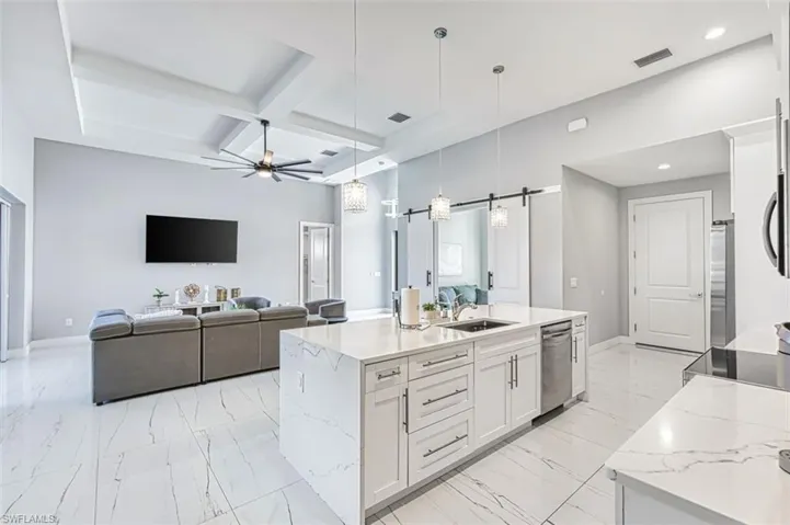 1926 Sw 15th Ave, Cape Coral, Florida 33991