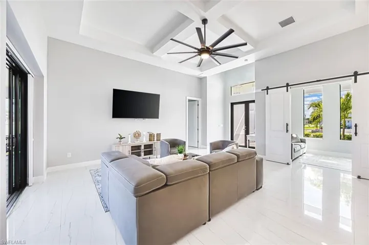 1926 Sw 15th Ave, Cape Coral, Florida 33991